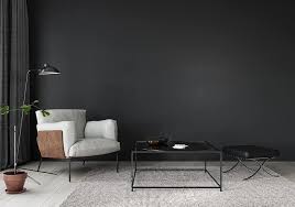 what color carpet goes with gray walls