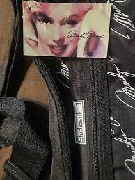 marilyn monroe beautiful makeup bag