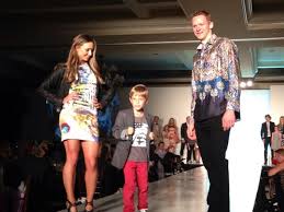 Ducks' corey perry out five months after knee surgery. Anaheim Ducks On Twitter Corey Perry Rocking The Paisley W Girlfriend Blakeny And A Choc Children S Ambassador At Ladyducks Fashion Show Http T Co Iwpassbaki