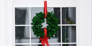 Decorative Ways To Hang A Wreath On