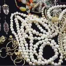 we costume jewellery sell your jewels