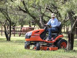 comparing kubota lawn tractors nelson