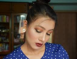 warm and bold party makeup look with