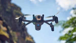 parrot mise sur un drone 4k pour
