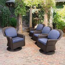 Outdoor Lounge Chair With Navy Cushion