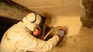 spray foam in crawl e or bat