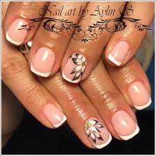 Покрытие может быть глянцевым и матовым. Nailart Frenski Manikyur Dekoriran S Nezhni Cvetya Nails Nail Art Beauty