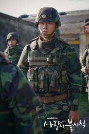 The bunso of the bunch is junior soldier keum eun dong, who's a total sweetheart and misses his family a lot. Photos New Stills Added For The Upcoming Korean Drama Crash Landing On You Added Crash Drama Korean Landing Photos Selebritas Korean Drama Aktris