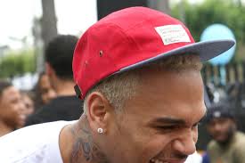 Christopher maurice brown began singing in his church choir and at local talent shows in tappahannock, virginia, a long time ago. Is That Rihanna S Battered Face Tattooed On Chris Brown S Neck