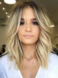 The lob makes all hair look thick and healthy. Pin On Wlosy