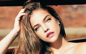 9 claudia has a pretty face with brown, wavy eyes/hair. Wallpaper Girl Brown Hair Photo Blue Eyes Model Lips Brunette Barbara Palvin Portrait Mouth Close Up Open Mouth Lipstick Looking At Camera Depth Of Field Bare Shoulders Images For Desktop Section Devushki