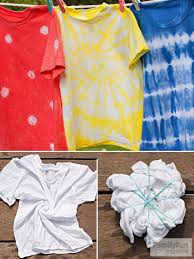 First, lay the washed damp fabric on the working surface. 8 Tie Dye Patterns And Step By Step Instructions Parents