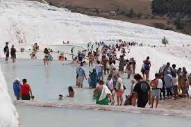 mln tourists flock to pamukkale in 2023