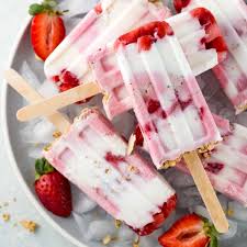 strawberry yogurt popsicles with