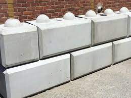 Redi Rock Flat Face Retaining Wall