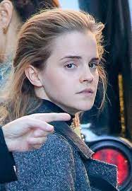 emma watson looks fresh faced without