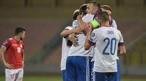 Мужская сборная россии по футболу после первого тайма ведет в счете в домашнем матче квалификации чемпионата мира против словении. Qohmtveh23xf M
