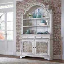 Magnolia Manor Hutch Buffet Lott