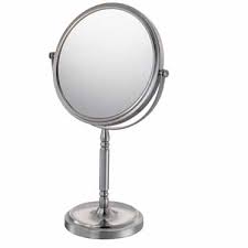 freestanding magnified mirror