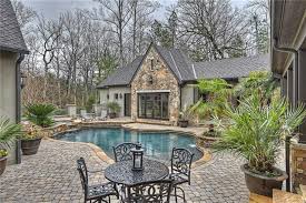 8 charlotte lake norman homes with
