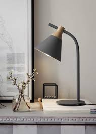 patriam modern nordic desk lamp in