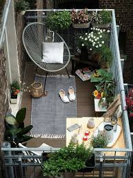Just be sure that you review the rules of your apartment complex before you add anything to your outdoor area. 10 Ideas To Make The Most Of Your Small Balcony This Spring Decoholic