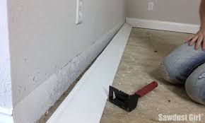 Remove Baseboard With The Trim Puller