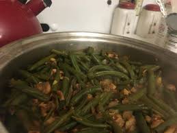 20 minute vegan creole green beans