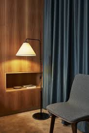 Very clean and simple design. Floor Lamp Funiculi Marset