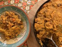 Post photos of your creations from one of the many, many excellent moosewood collective cookbooks. Home On The Range Mushroom Lentil Not Shepherd S Pie Home On The Range Seven Days Vermont S Independent Voice