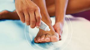 types of toenail fungus symptoms
