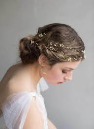 gorgeous bridal hair accessories we