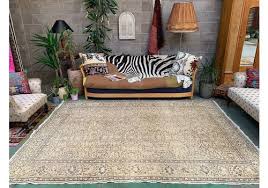 vine antique persian rugs