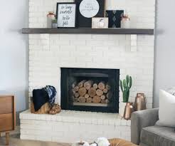 White Simple And Modern Fall Mantel Decor