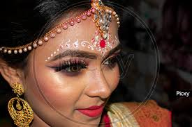 with bridal makeup hr207683 picxy