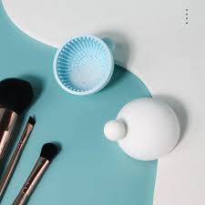 makeup brush cleaning bowl