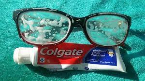 Toothpaste Colgate Fix Scratched Glasses