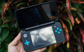 Chiếc máy DS đã cứu sống Nintendo, cùng lúc thay đổi làng game mobile như  thế nào?