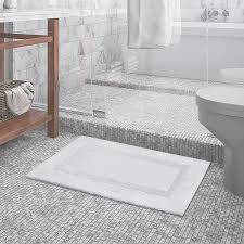 inset border bath mat