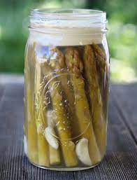 fermented asparagus with garlic