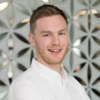 Allianz Group Employee Oliver Bate's profile photo