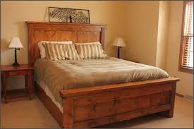 5 5 And 6 Fit Queen Size Wooden Bed Rs