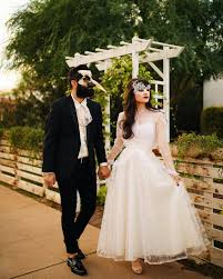 couples costume ideas masquerade ball