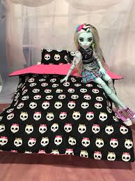 Pink Skull And Bow Bedding