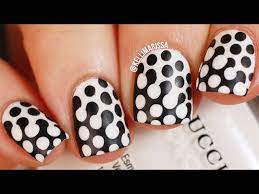 trippy polka dot nail art design diy