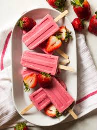 healthy strawberry yogurt popsicles