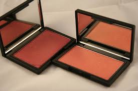 sleek blush in pomegranate and rose gold