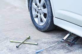 how to use a car jack safely