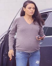 beautiful mila kunis look without