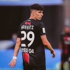 Kai havertz was spotted having a new hair cut so as to probably look clean and neat ahead of the monday night clash against brighton. Chelsea Close To Reaching Agreement With Bayer Leverkusen For Havertz Futebol County Kai Havertz Football Boys Chelsea